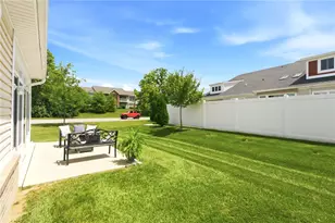 648 Coral Ct, Beavercreek, OH 45430 - Photo 32