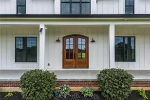 1022 Stevenson Rd, Xenia Twp, OH 45385 - Photo 2