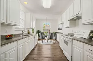 2567 Eagle View Dr, Beavercreek, OH 45431 - Photo 16