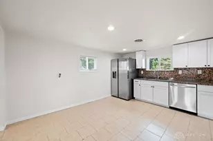 309 N Gebhart Church Rd, Miamisburg, OH 45342 - Photo 14