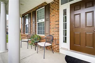 10226 Morgan Grey Ct, Washington Twp, OH 45458 - Photo 4
