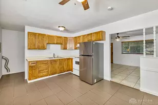 1230 Sanford Dr, Riverside, OH 45432 - Photo 10