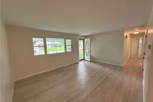5705 Tibet Dr, Huber Heights, OH 45424 - Photo 16