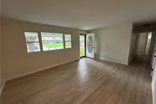 5705 Tibet Dr, Huber Heights, OH 45424 - Photo 12