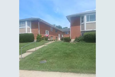 6130 Ridgeacres Drive #M3, Golf Manor, OH 45237 - Photo 2