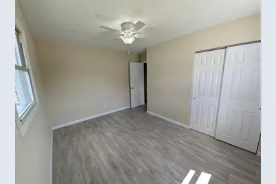 2407 Selby Place, Kettering, OH 45420 - Photo 14