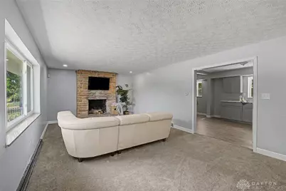 2632 Hilary Avenue, Dayton, OH 45417 - Photo 8
