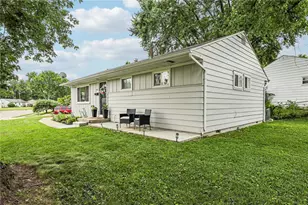 2857 Galewood St, Kettering, OH 45420 - Photo 2