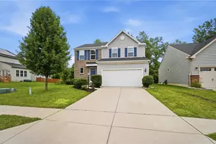 196 Rapids Dr, Fairborn, OH 45324 - Photo 2