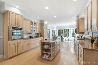 1037 Thicket Walk, Washington Twp, OH 45429 - Photo 20