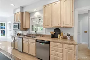 1037 Thicket Walk, Washington Twp, OH 45429 - Photo 22