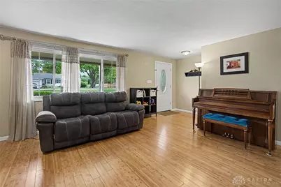 1895 N Longview Street, Beavercreek, OH 45432 - Photo 6