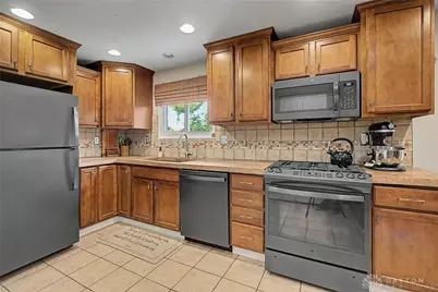 1895 N Longview Street, Beavercreek, OH 45432 - Photo 10