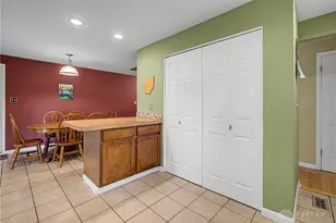 1895 N Longview St, Beavercreek, OH 45432 - Photo 8