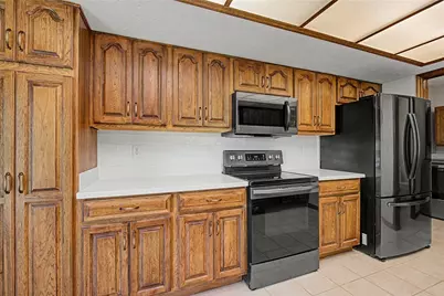 9909 Sheehan Road, Centerville, OH 45458 - Photo 14