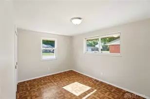 7329 Kirkview Dr, Huber Heights, OH 45424 - Photo 20