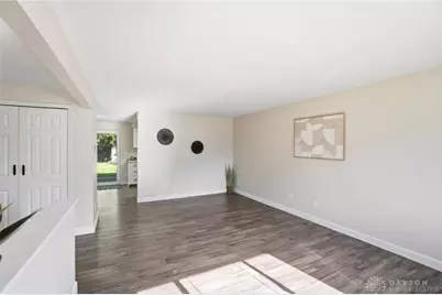 7329 Kirkview Drive, Huber Heights, OH 45424 - Photo 4