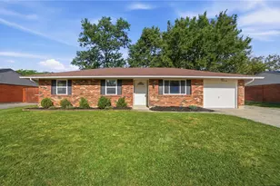 7329 Kirkview Dr, Huber Heights, OH 45424 - Photo 1