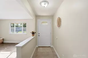 7329 Kirkview Dr, Huber Heights, OH 45424 - Photo 4