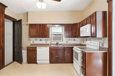 165 S 1st Street, Miamisburg, OH 45342 - Photo 10