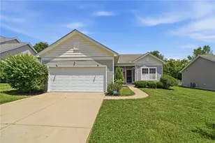 160 Clubhouse Ln, Lebanon, OH 45036 - Photo 1
