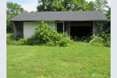 1460 Olt Rd Ext Road, Jefferson Twp, OH 45417 - Photo 8