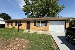 7619 Bassett Dr, Huber Heights, OH 45424 - Photo 1