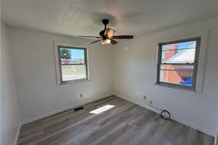 7619 Bassett Dr, Huber Heights, OH 45424 - Photo 12