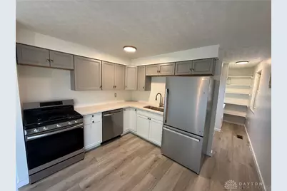 7619 Bassett Drive, Huber Heights, OH 45424 - Photo 6