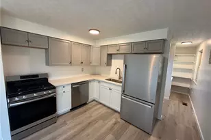 7619 Bassett Dr, Huber Heights, OH 45424 - Photo 6