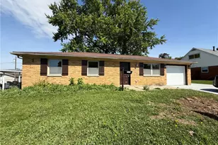 7619 Bassett Dr, Huber Heights, OH 45424 - Photo 1