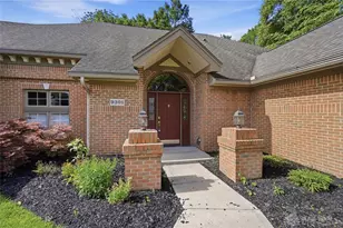 9301 Patriot Woods Ct, Washington Twp, OH 45458 - Photo 10