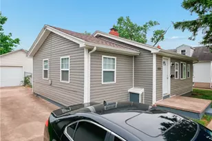 1815 Fieldstone Dr, Dayton, OH 45414 - Photo 2