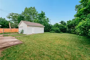 1815 Fieldstone Dr, Dayton, OH 45414 - Photo 22