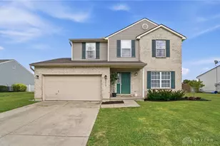 2010 Clearstream Way, Englewood, OH 45315 - Photo 2