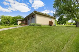 818 Antioch School Rd, Butler Twp, OH 45377 - Photo 6