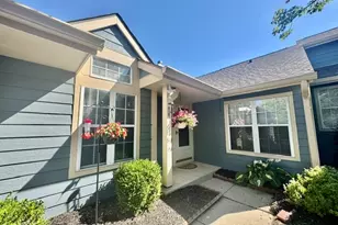 169 Queens Crossing, Centerville, OH 45458 - Photo 2
