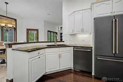 6723 Rosezita Lane, Miami Township, OH 45459 - Photo 18