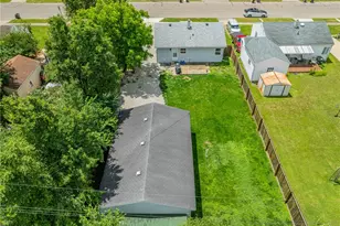 1143 W Race St, Troy, OH 45373 - Photo 12