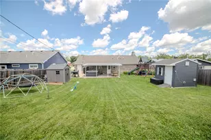 215 Crosswell Ave, Brookville, OH 45309 - Photo 6