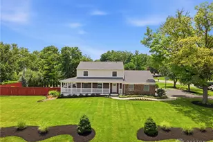 197 Acoma Dr, Mason, OH 45040 - Photo 1