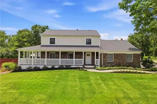 197 Acoma Dr, Mason, OH 45040 - Photo 2