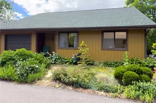 260 Park Meadows Dr, Yellow Springs Vlg, OH 45387 - Photo 2
