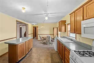 2791 Kreitzer Rd, Moraine, OH 45449 - Photo 10