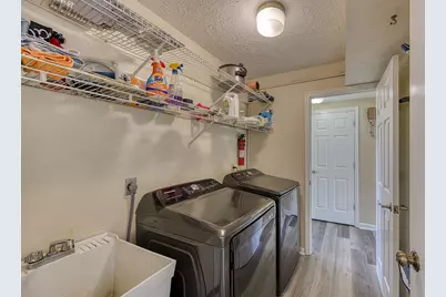 2421 Rossini Road, Miami Township, OH 45459 - Photo 16
