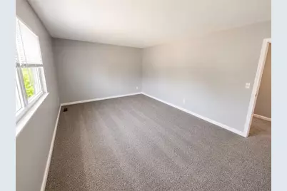 611 Brunner Drive, Forest Park, OH 45240 - Photo 16