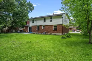 4460 Meadowsweet Dr, Dayton, OH 45424 - Photo 4