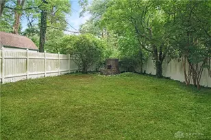 740 W Whipp Rd, Washington Twp, OH 45459 - Photo 26