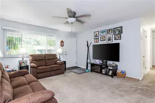 7918 Washington Park Dr, Miamisburg, OH 45459 - Photo 6