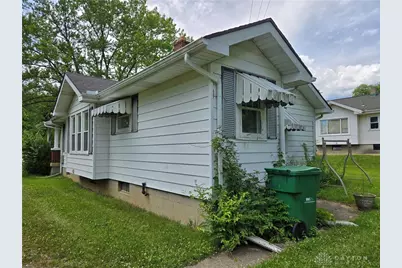 1410 S Central Drive, Beavercreek, OH 45432 - Photo 4
